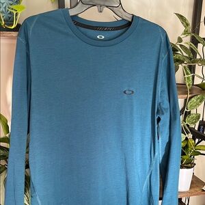 Oakley Blue Long Sleeve Tee Classic Fit